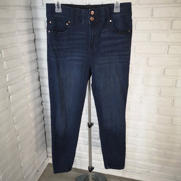 Rachel Rachel Roy Ladies Size 12/31 Dark Wash Slim Legs Blue Jeans - Picture 1 of 12
